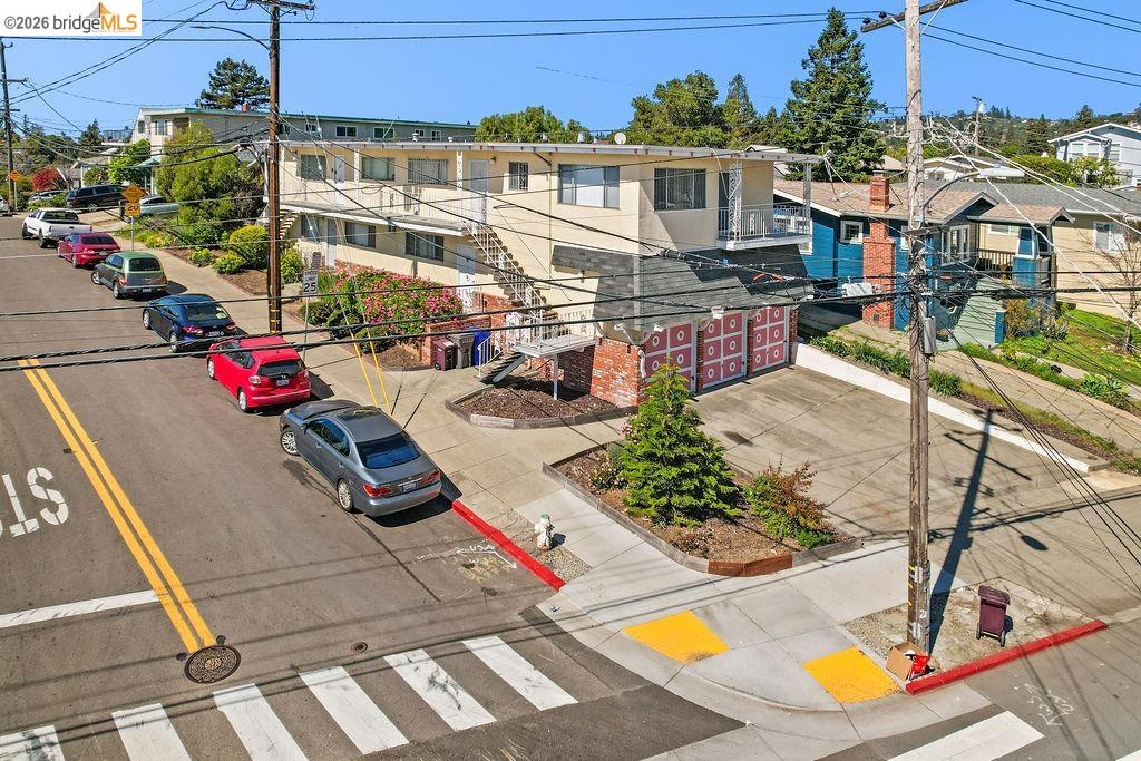 3601 Lincoln Ave