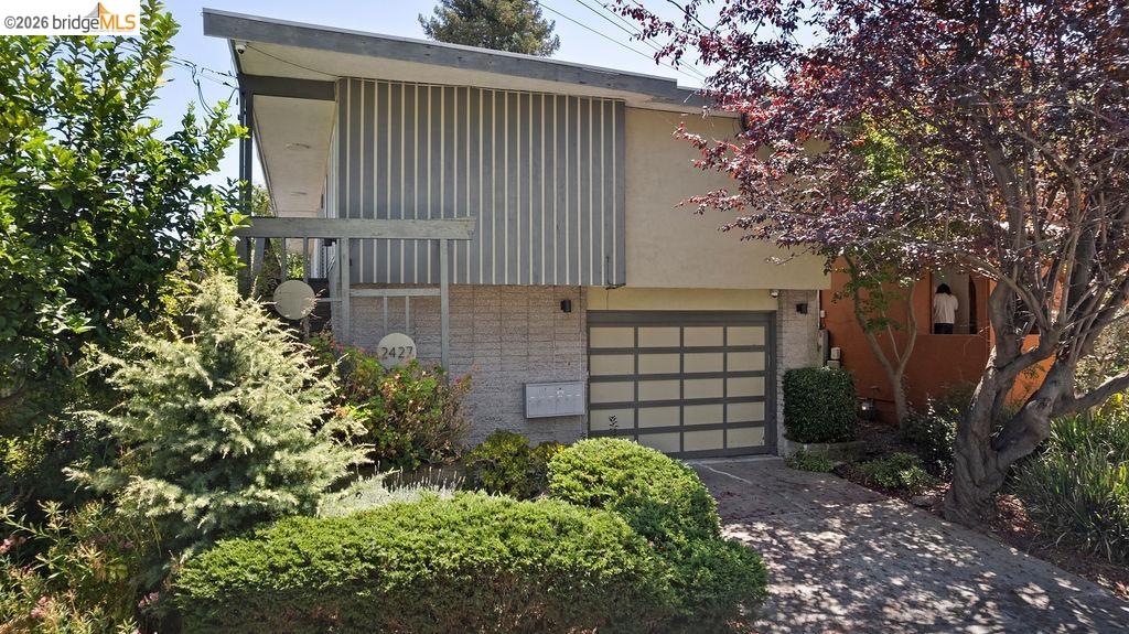 2427 McKinley Ave