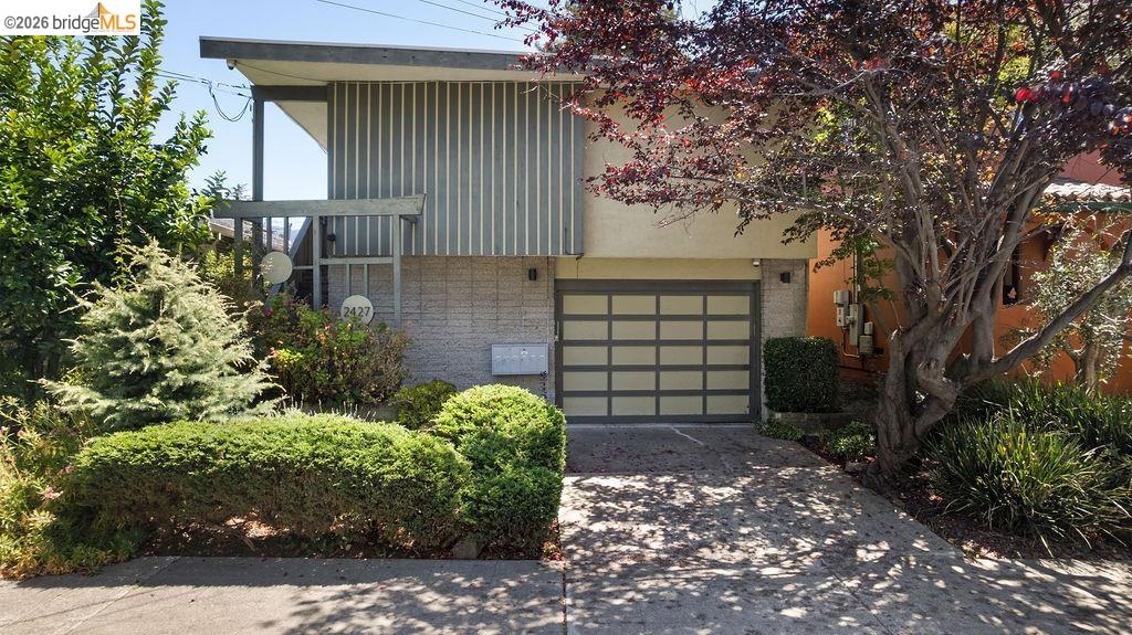 2427 McKinley Ave