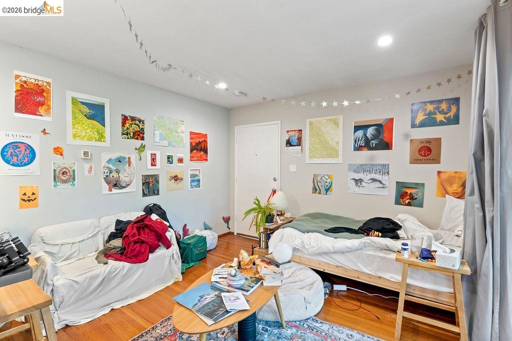 2427 McKinley Ave