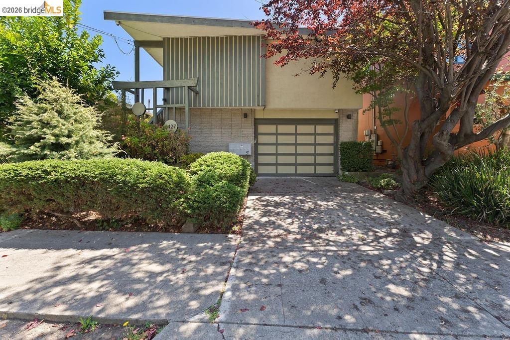 2427 McKinley Ave