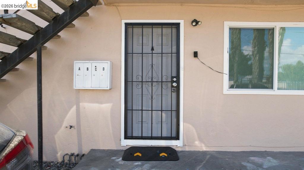 10582 Topanga Dr
