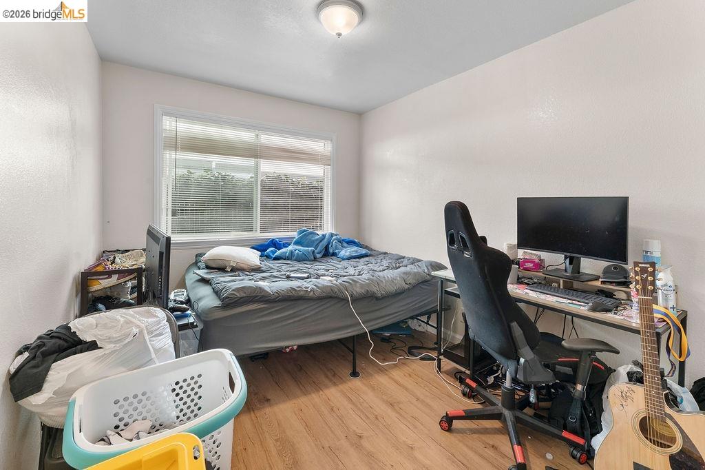 10582 Topanga Dr