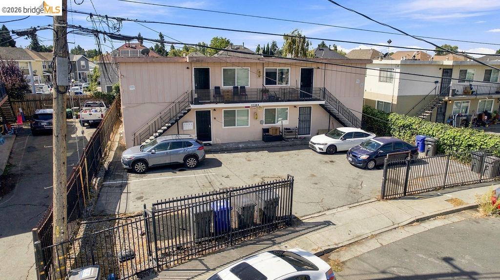 10582 Topanga Dr