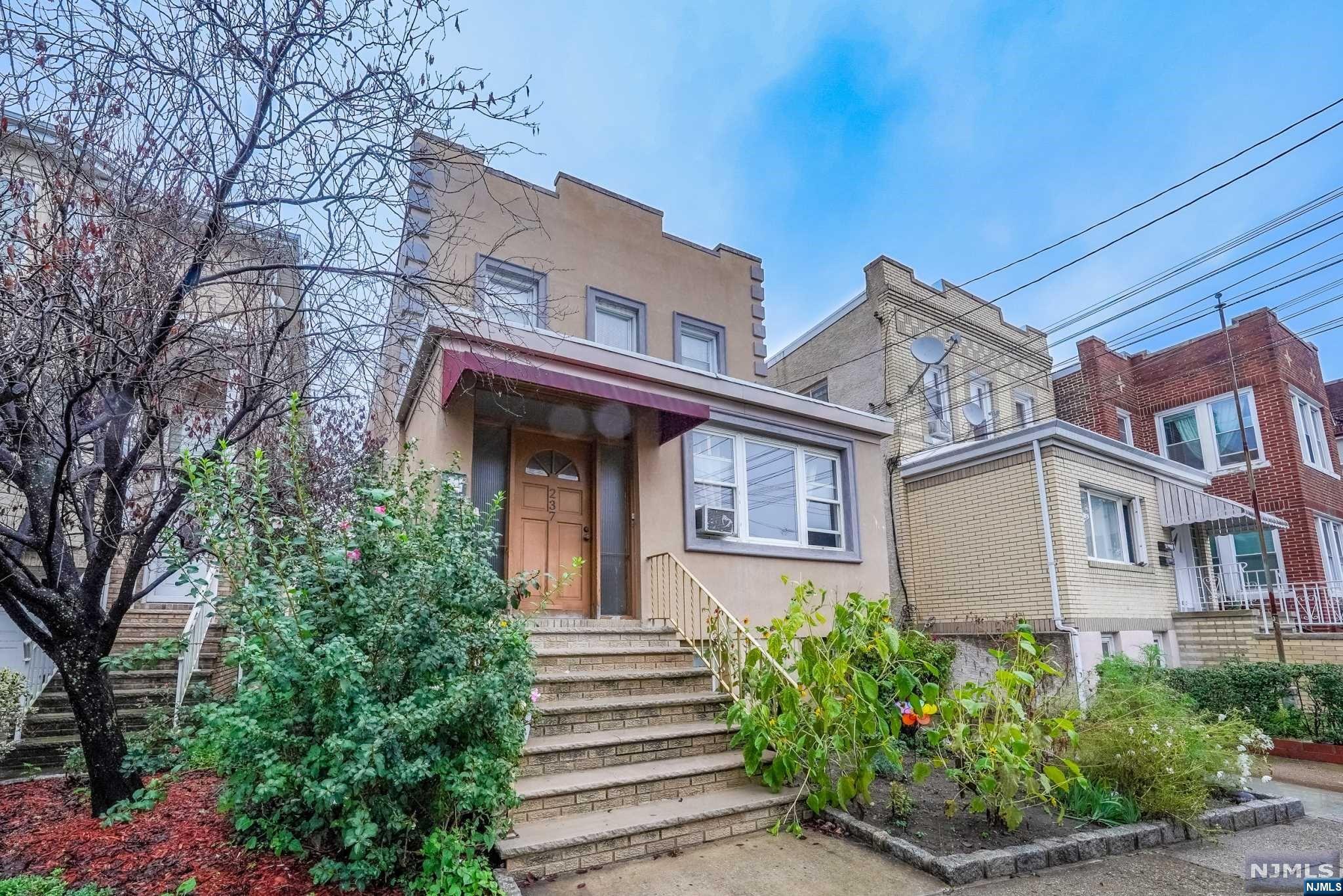 237 Day Avenue