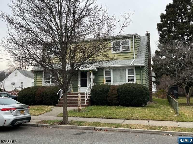 76 Campbell Avenue