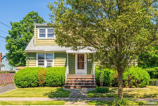 78 Campbell Avenue