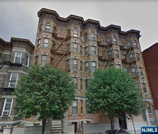 224 48th Street
