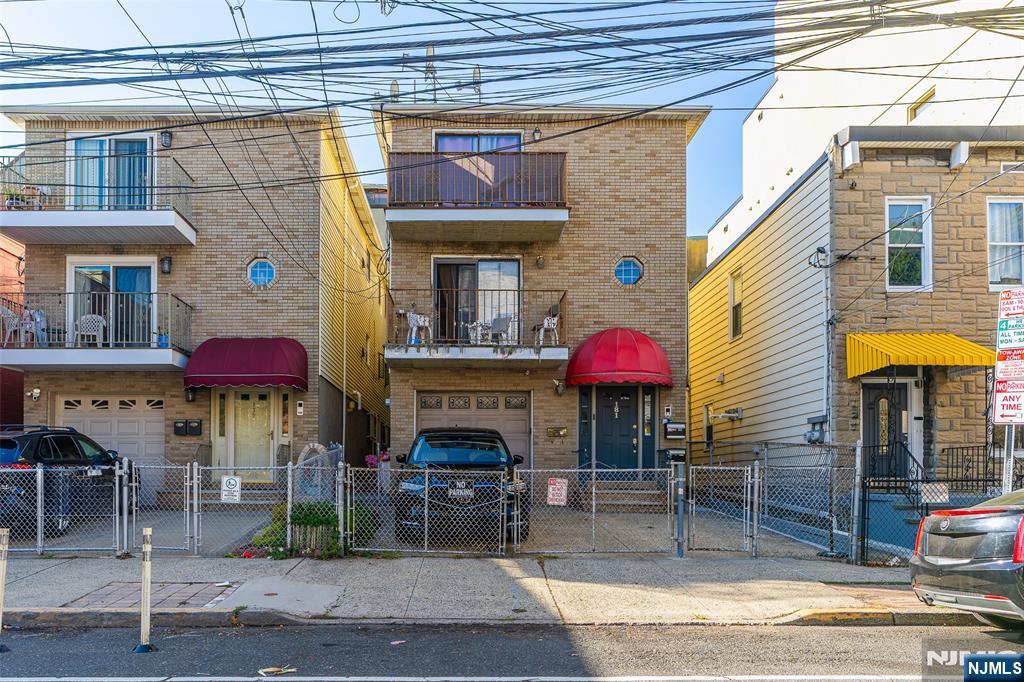 181 Webster Avenue