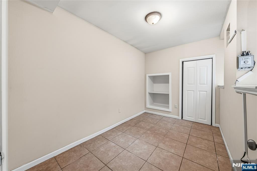 18 Brinkerhoff Street