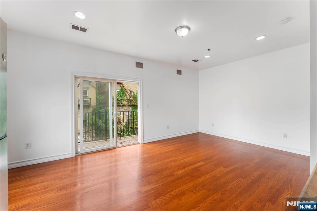 239 Baldwin Avenue 3