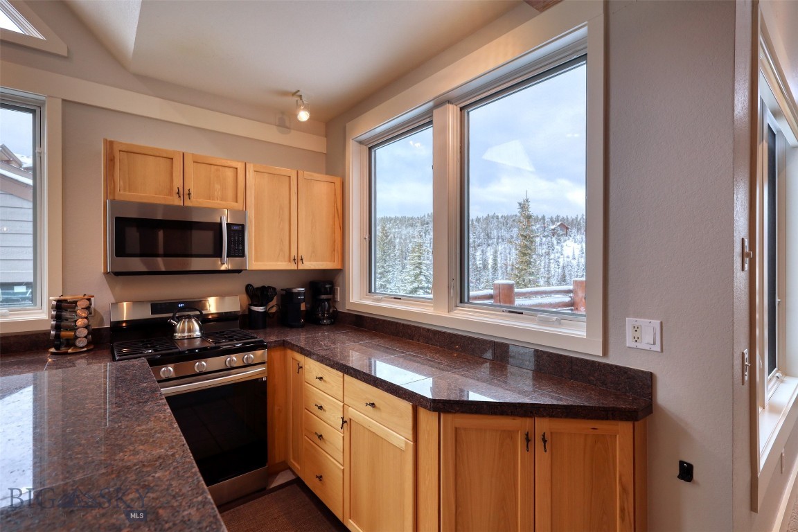 5 Lower Saddle Ridge Road N2
