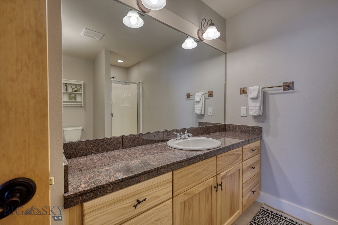 5 Lower Saddle Ridge Road N2