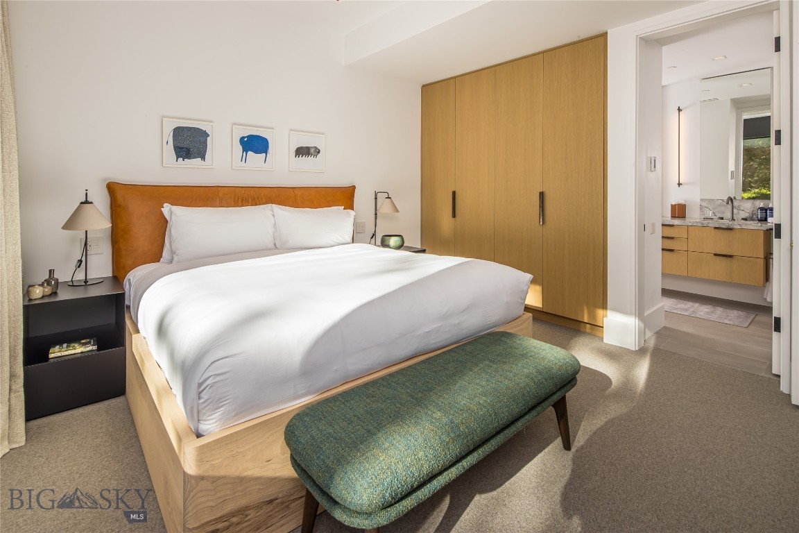 #33 One&Only Private Home, 14 Boone Trail