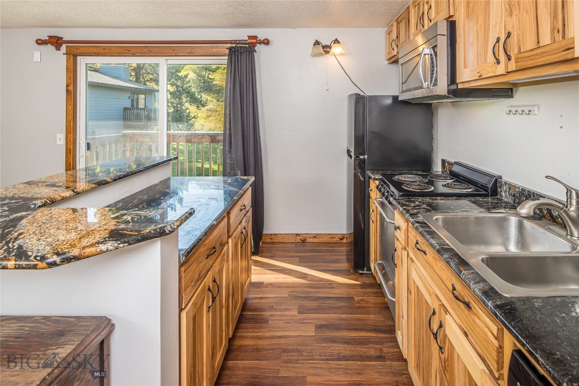 119 Spruce Cone Drive 6