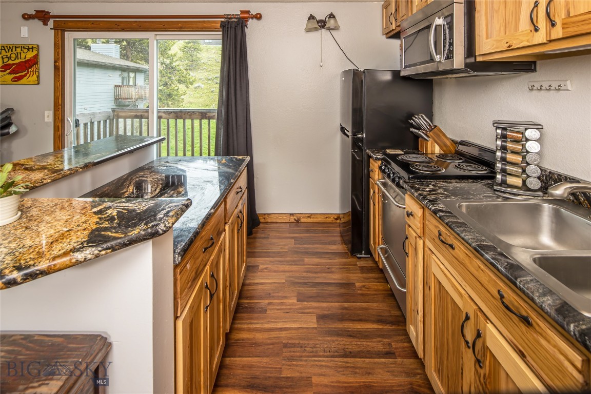 119 Spruce Cone Drive 6