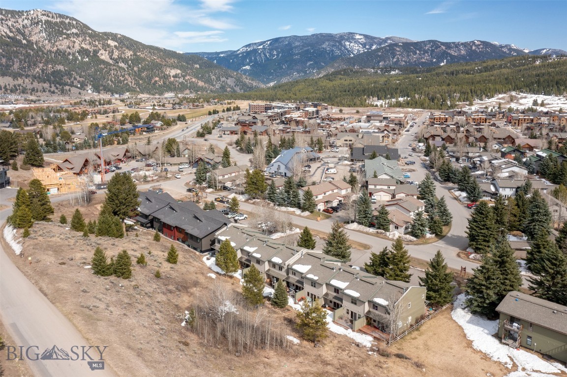 85 Spruce Cone Drive 6