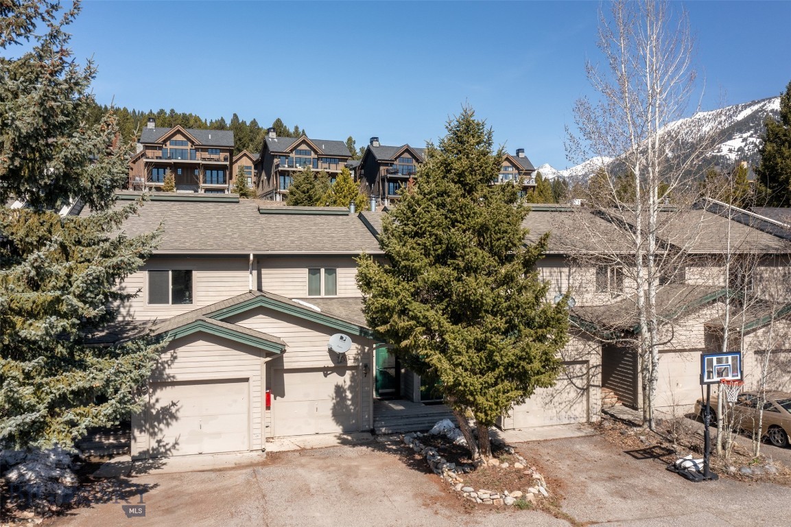 85 Spruce Cone Drive 6