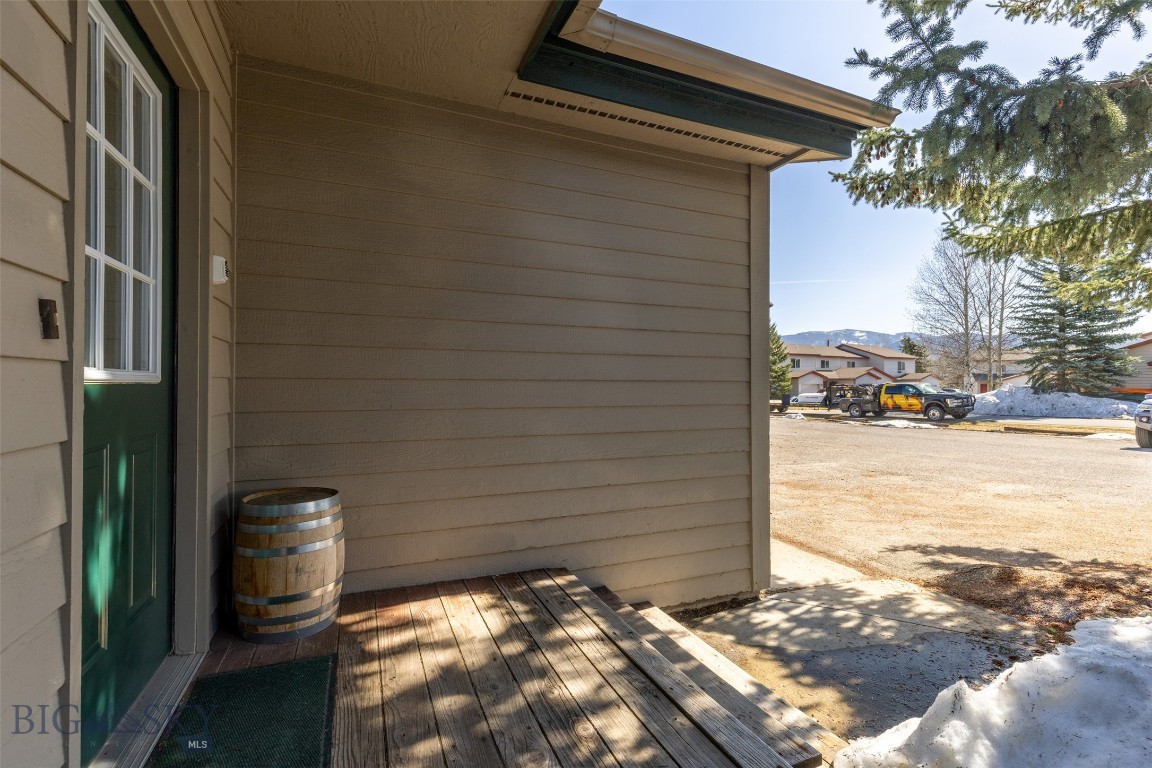 85 Spruce Cone Drive 6
