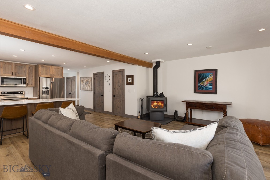 85 Spruce Cone Drive 6