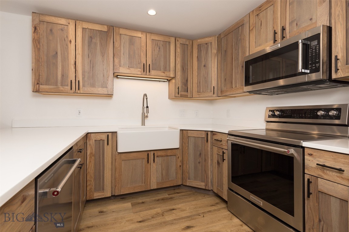 85 Spruce Cone Drive 6