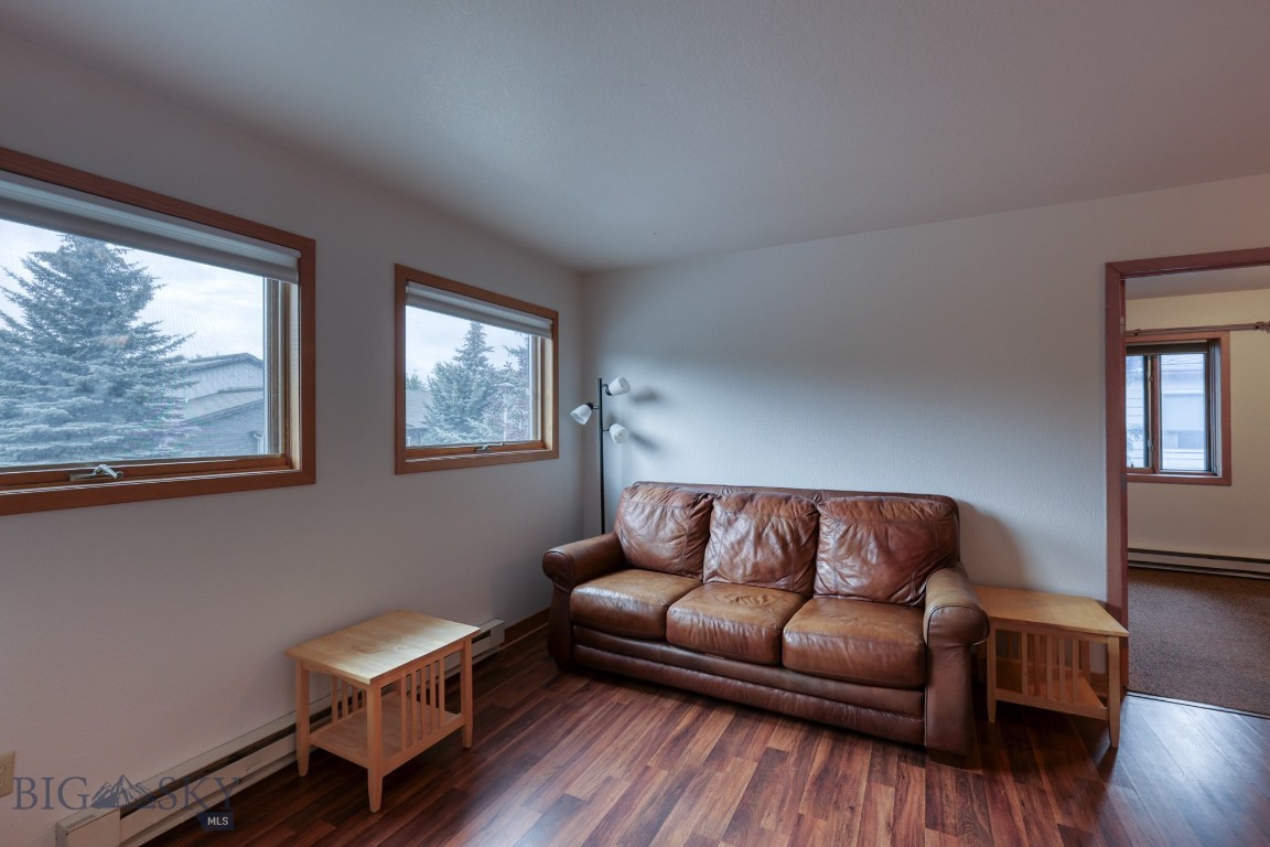 77 Aspen Leaf Drive 17