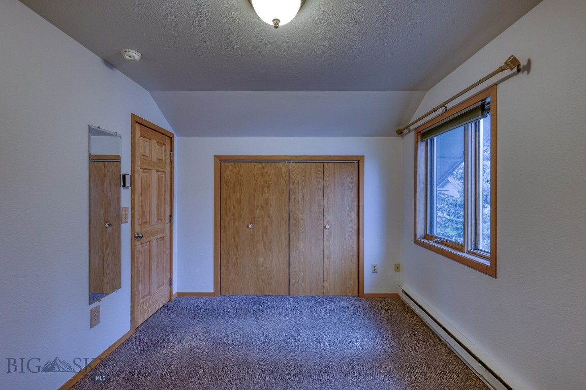 77 Aspen Leaf Drive 17