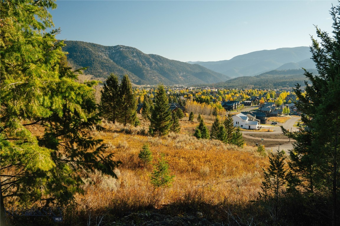 Lot 4 Upper Whitefish Drive