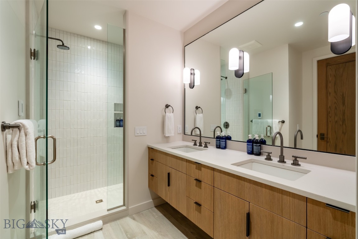 7 Speedwell Drive 2A