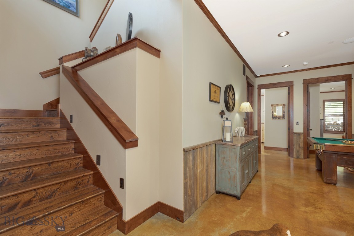 3 Sawbuck Road