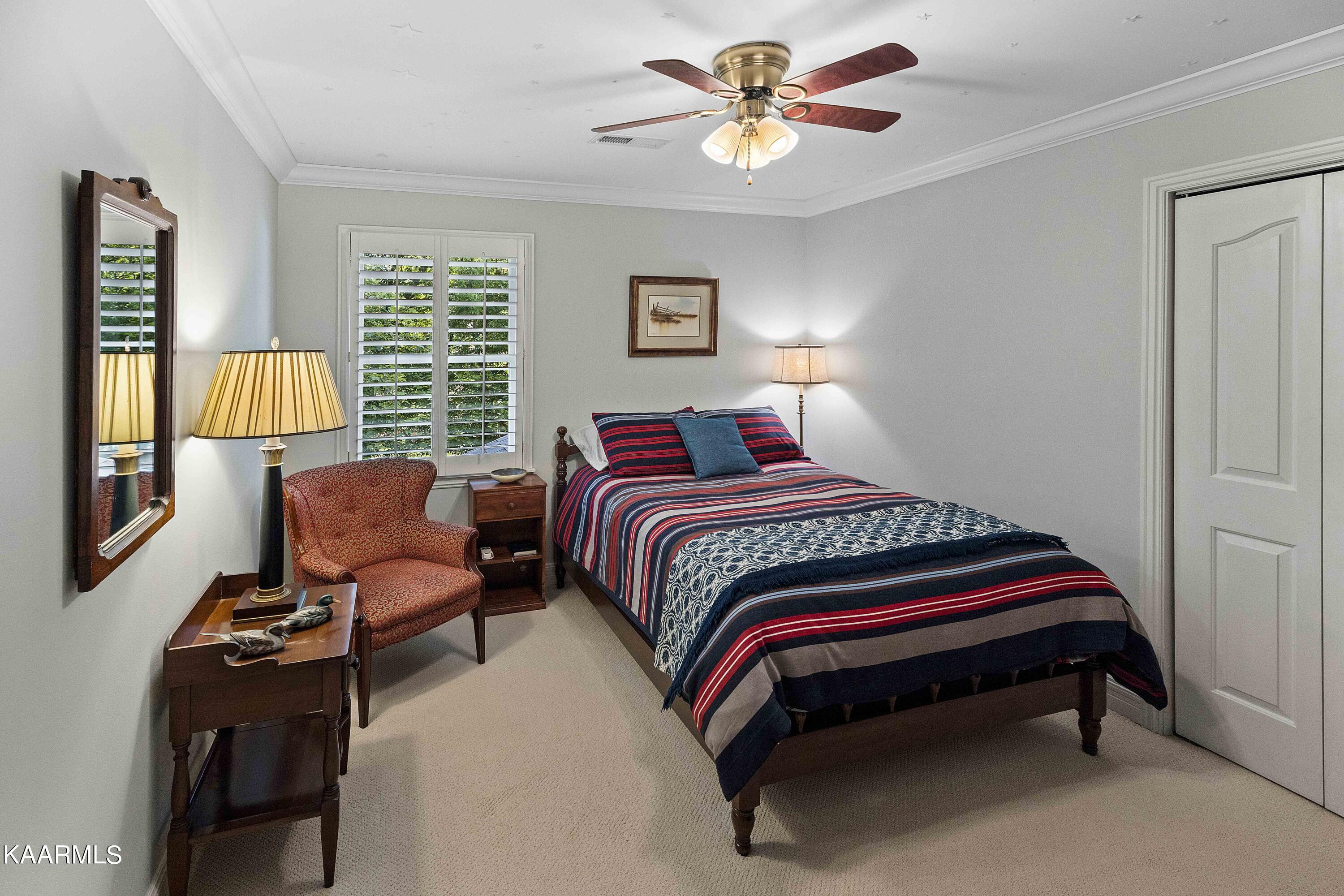 11909 Longstreet Place