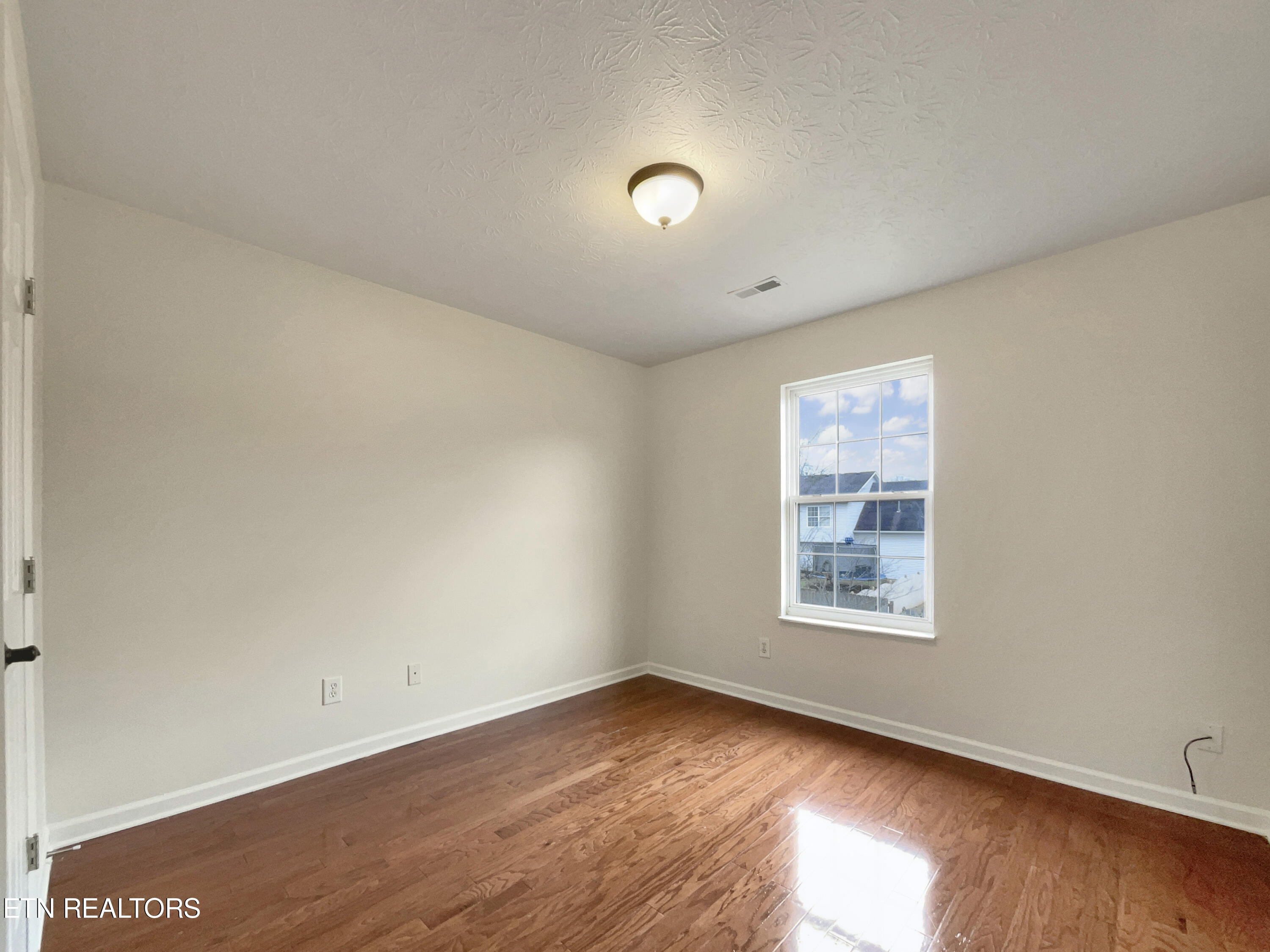 5726 Lagerfield Lane