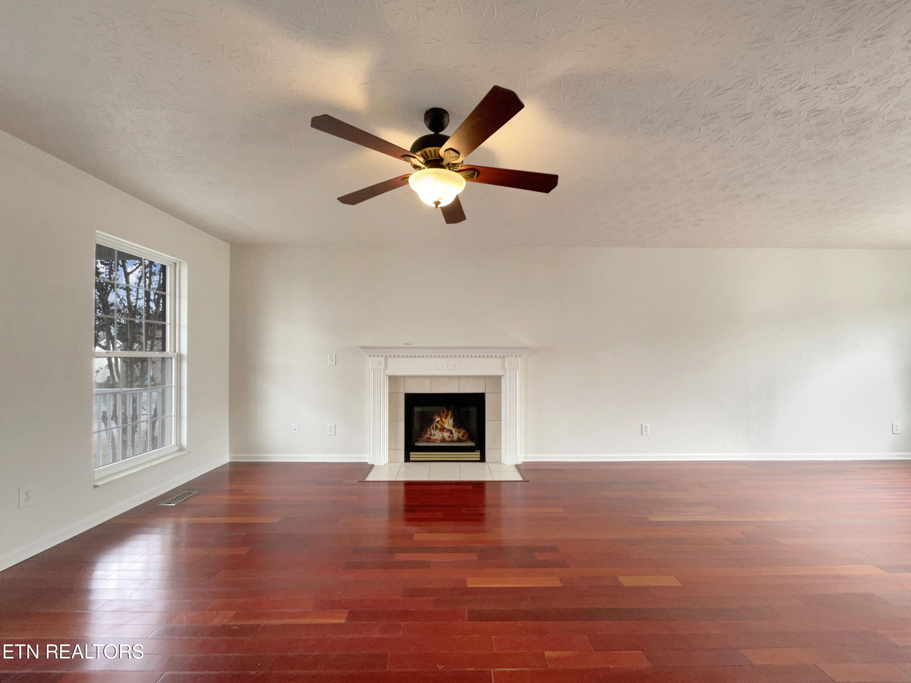 5726 Lagerfield Lane