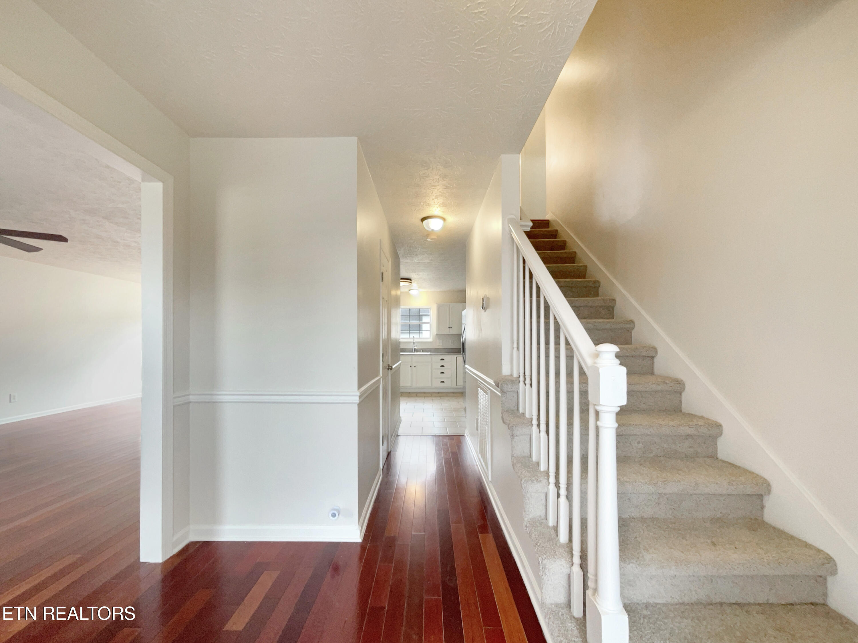 5726 Lagerfield Lane