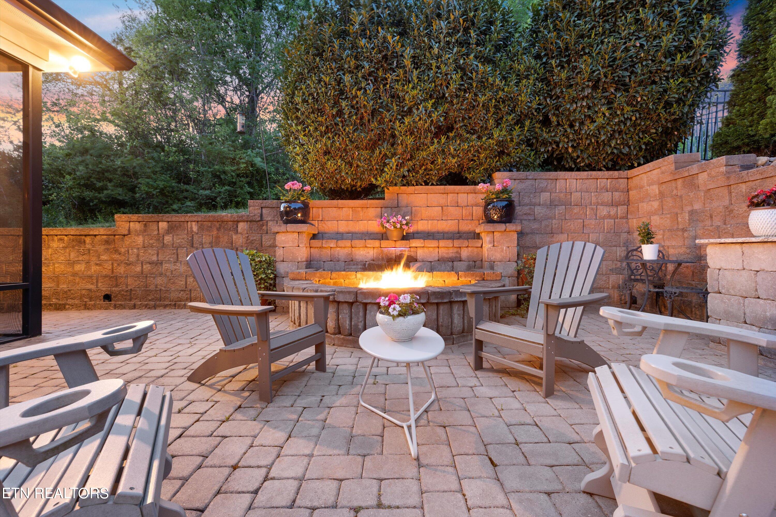 1222 Charlottesville Blvd