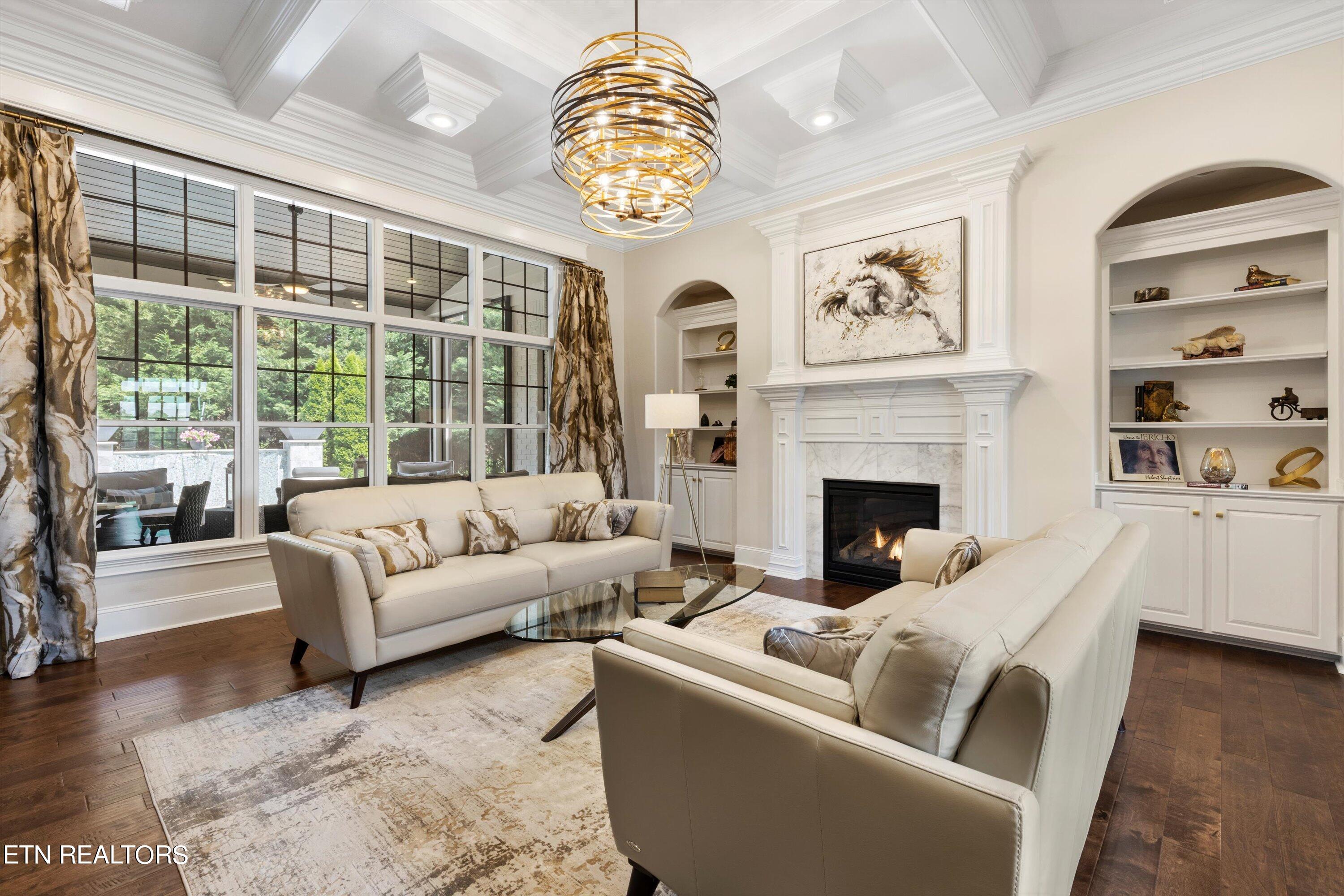 1222 Charlottesville Blvd