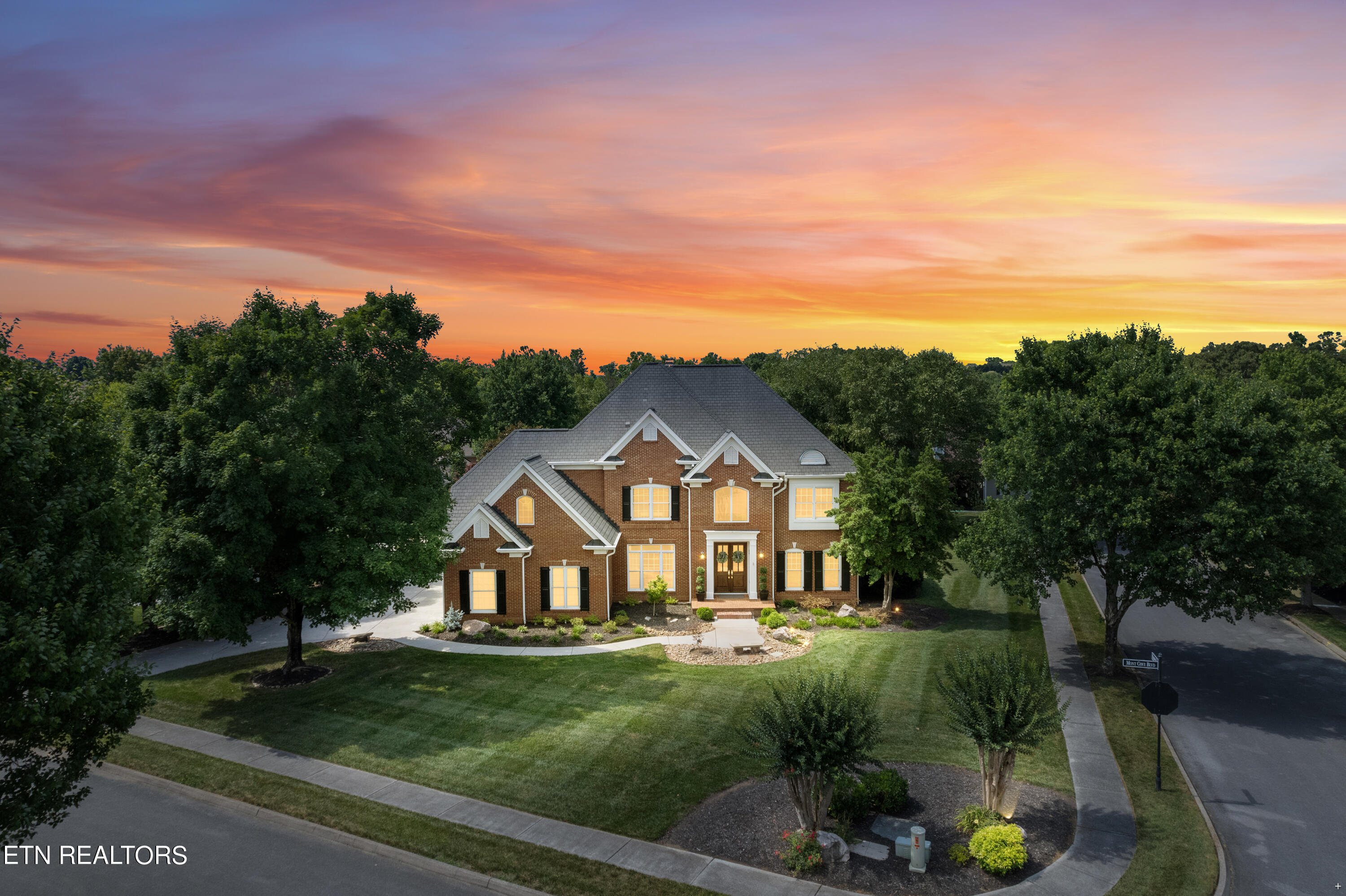 1413 Mont Cove Blvd