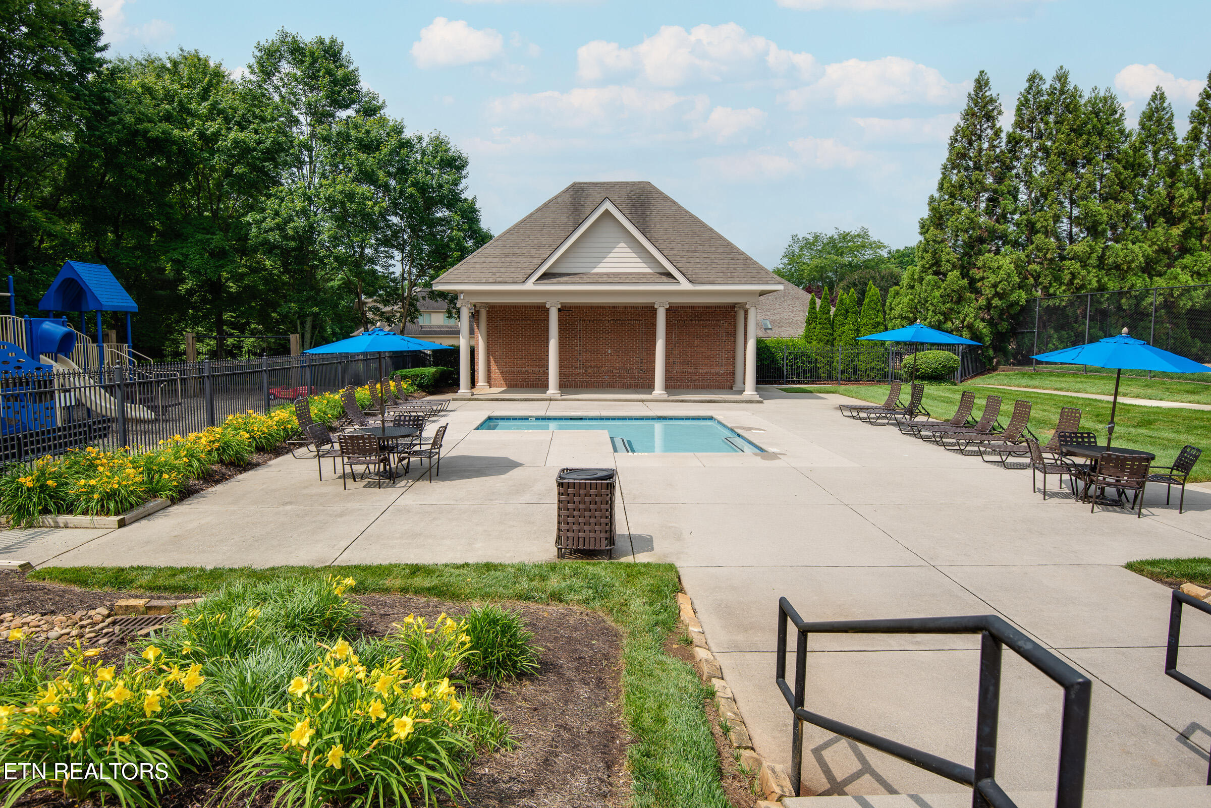 1538 Wembley Hills Rd