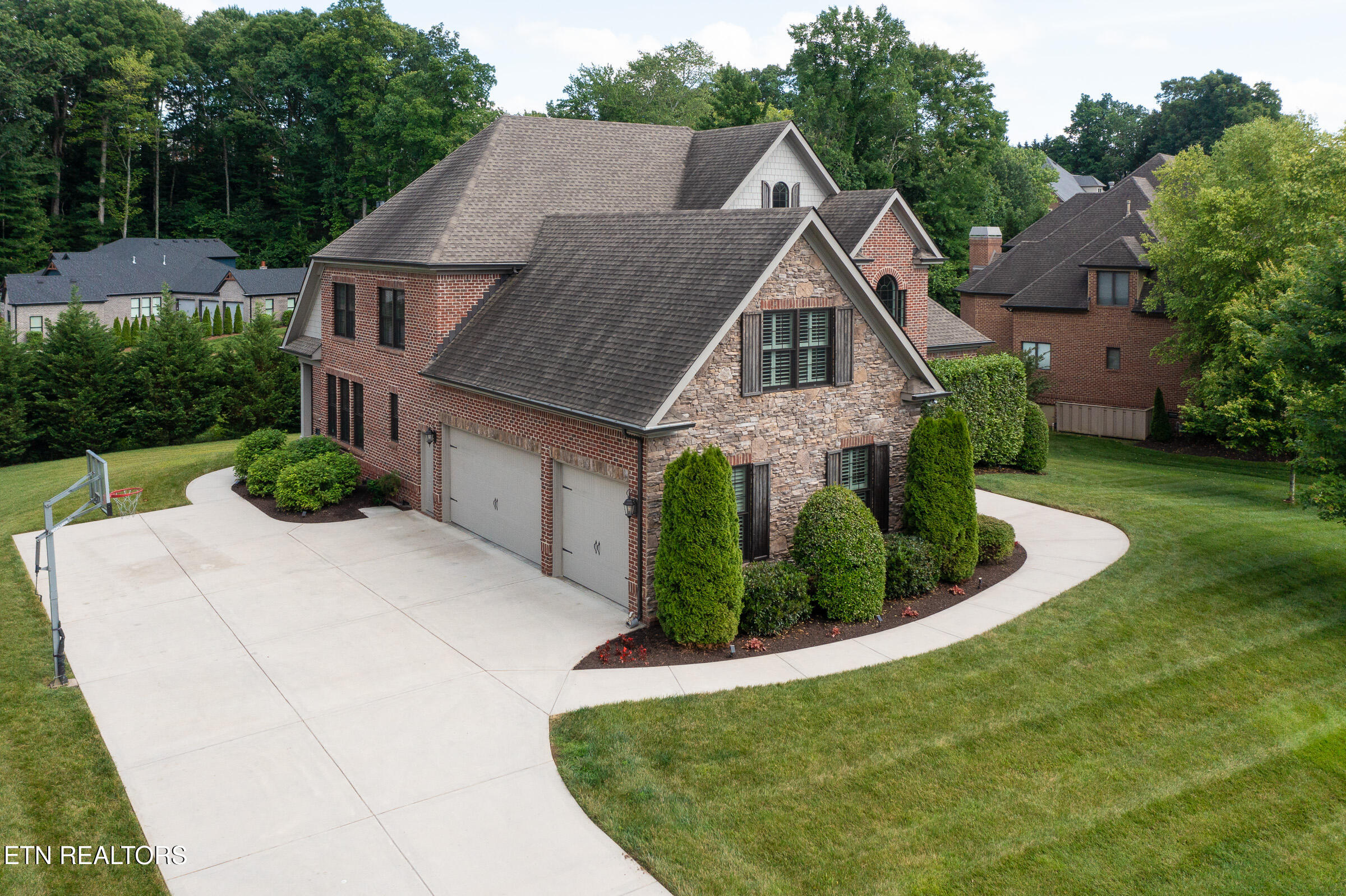 1538 Wembley Hills Rd