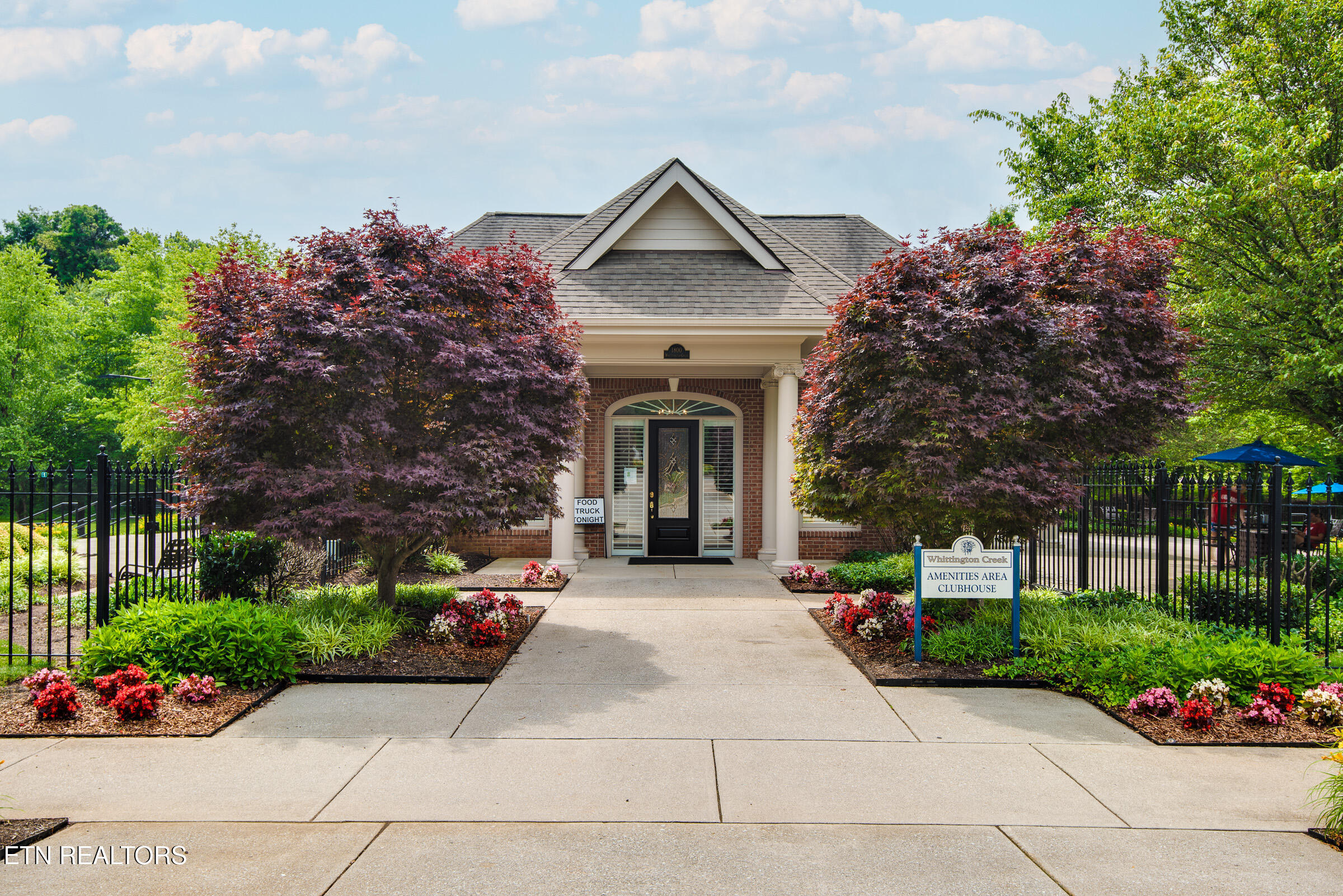 1538 Wembley Hills Rd