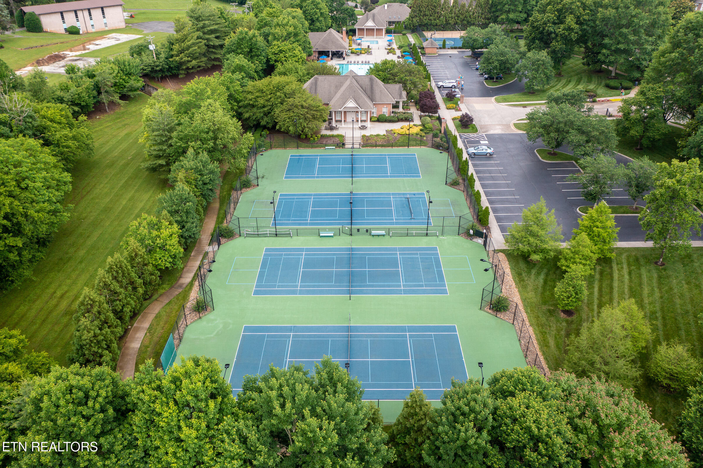 1538 Wembley Hills Rd