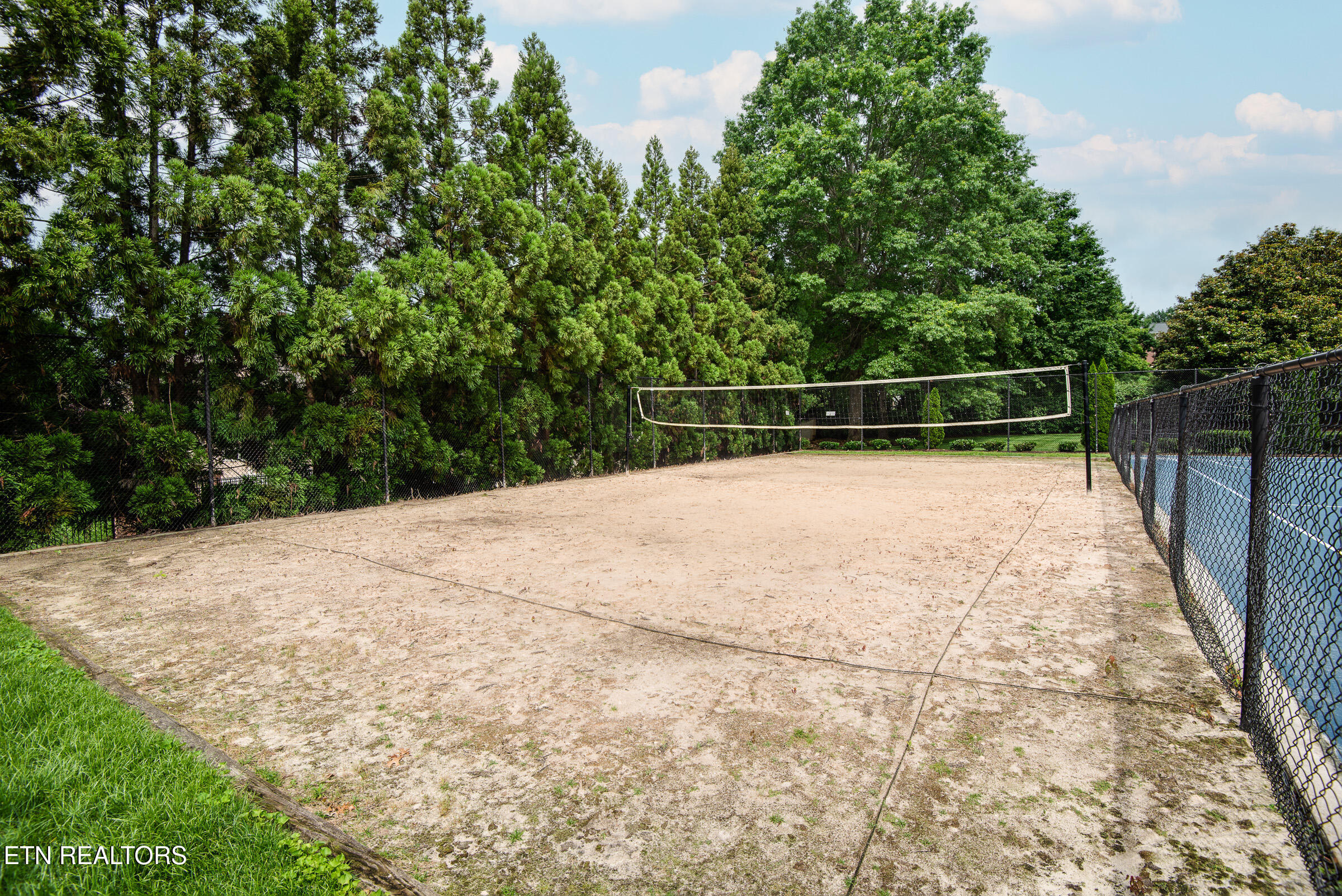1538 Wembley Hills Rd