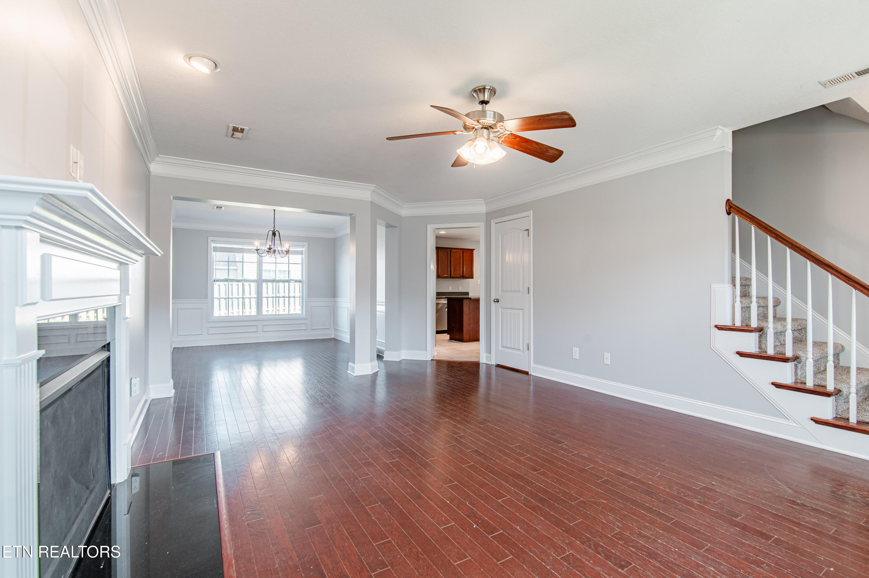 1529 Chariot Lane