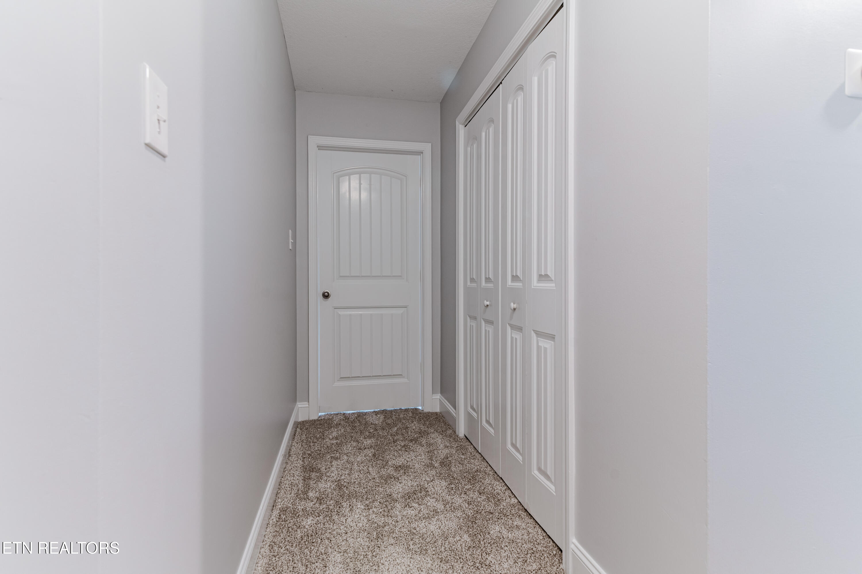 1529 Chariot Lane