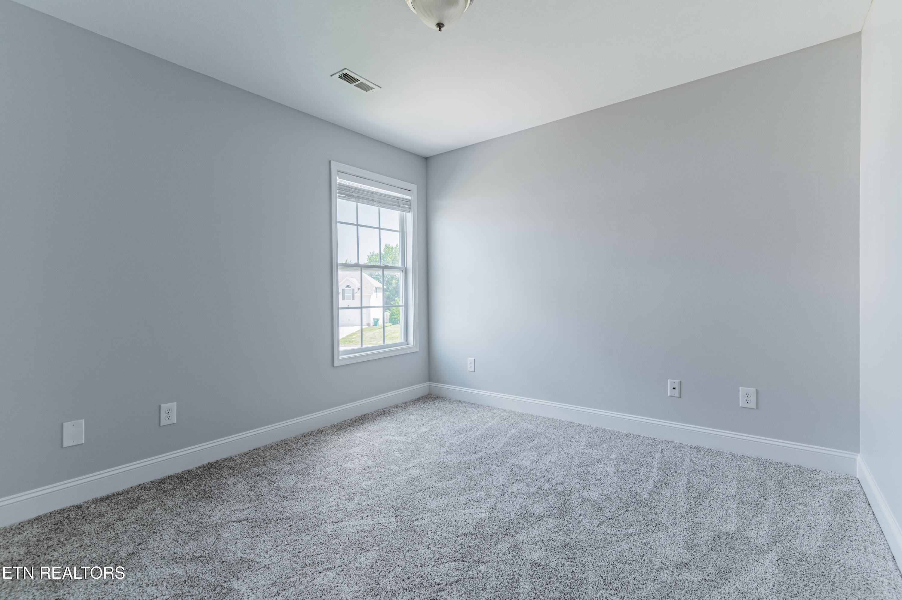 1529 Chariot Lane