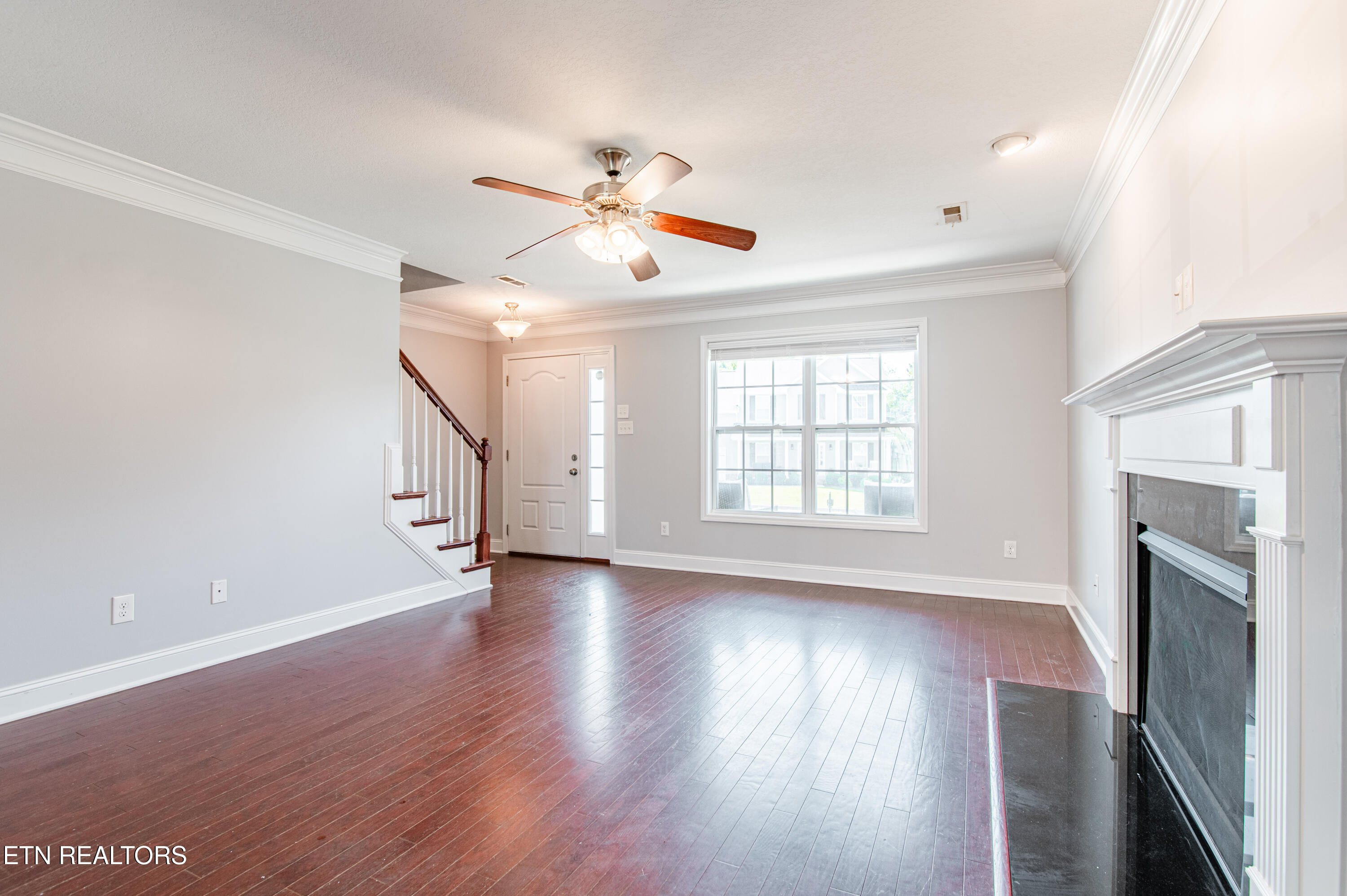 1529 Chariot Lane