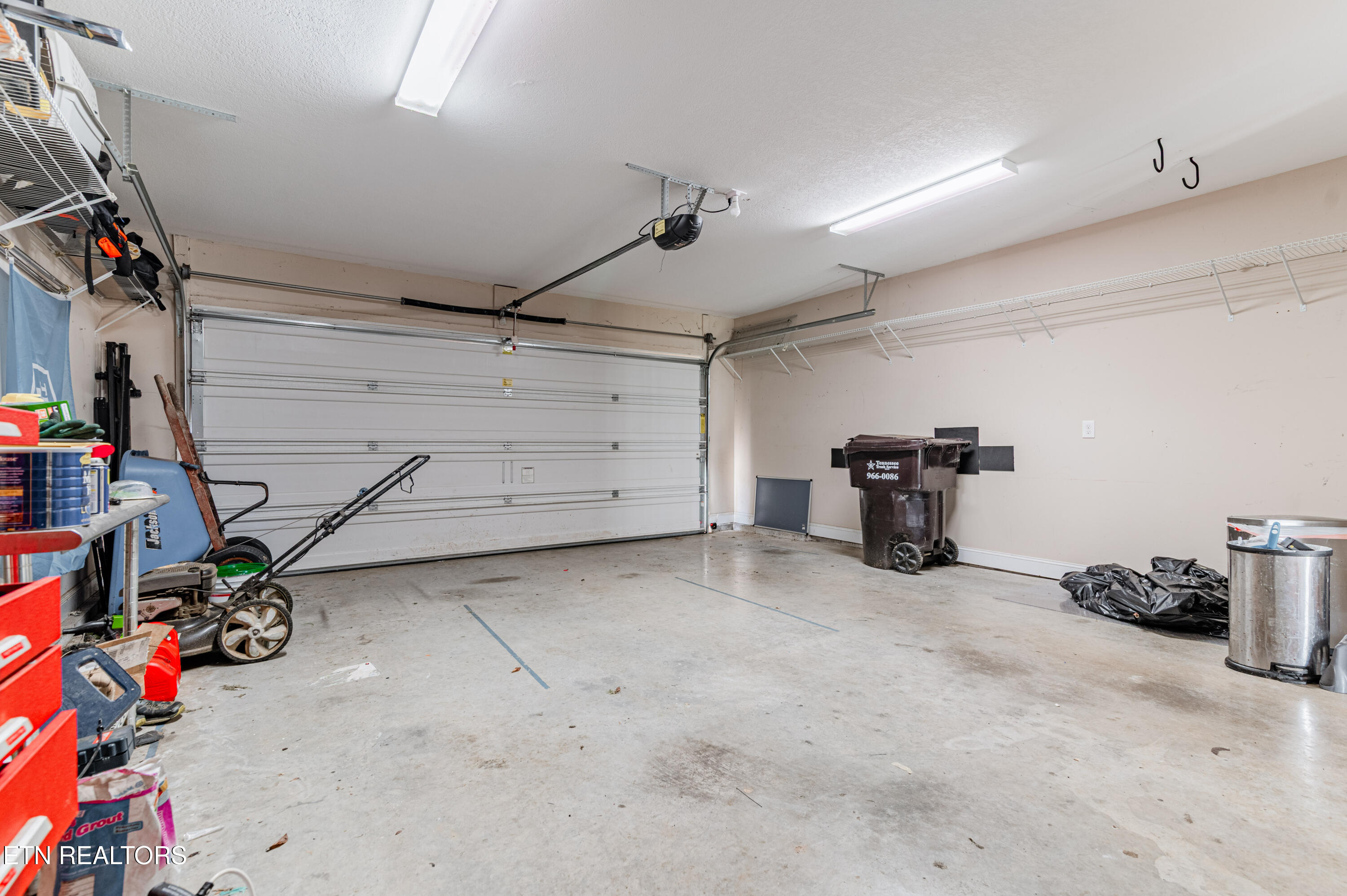 1529 Chariot Lane