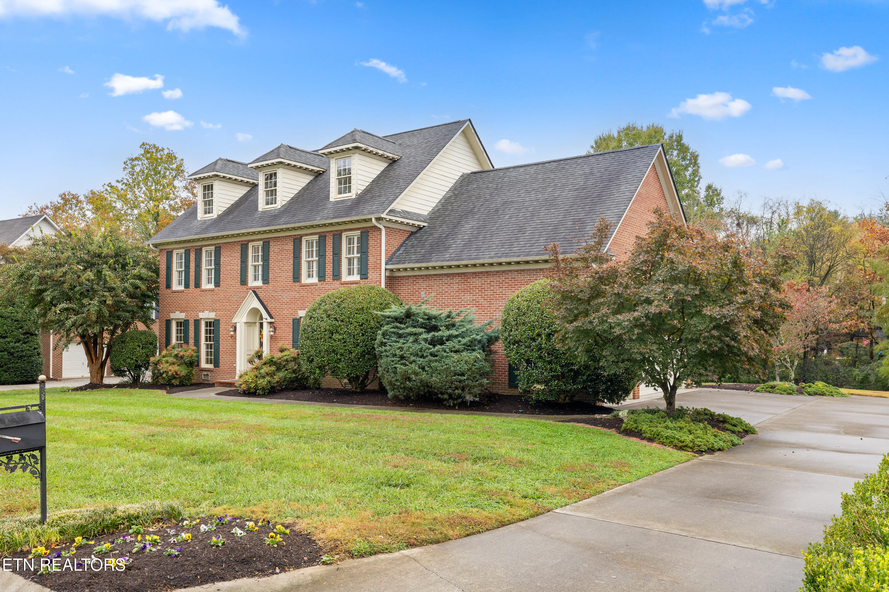 7408 Lawford Rd