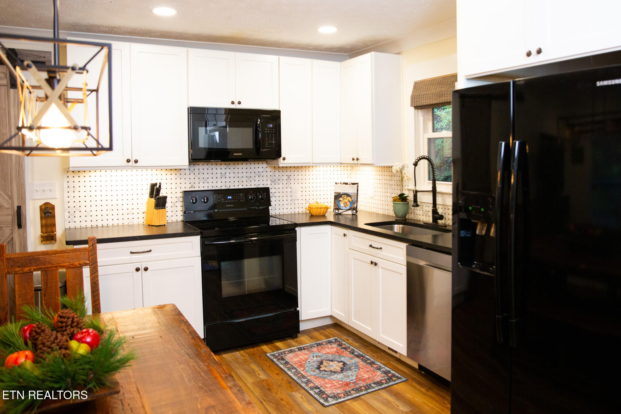 6316 Old Walland Hwy