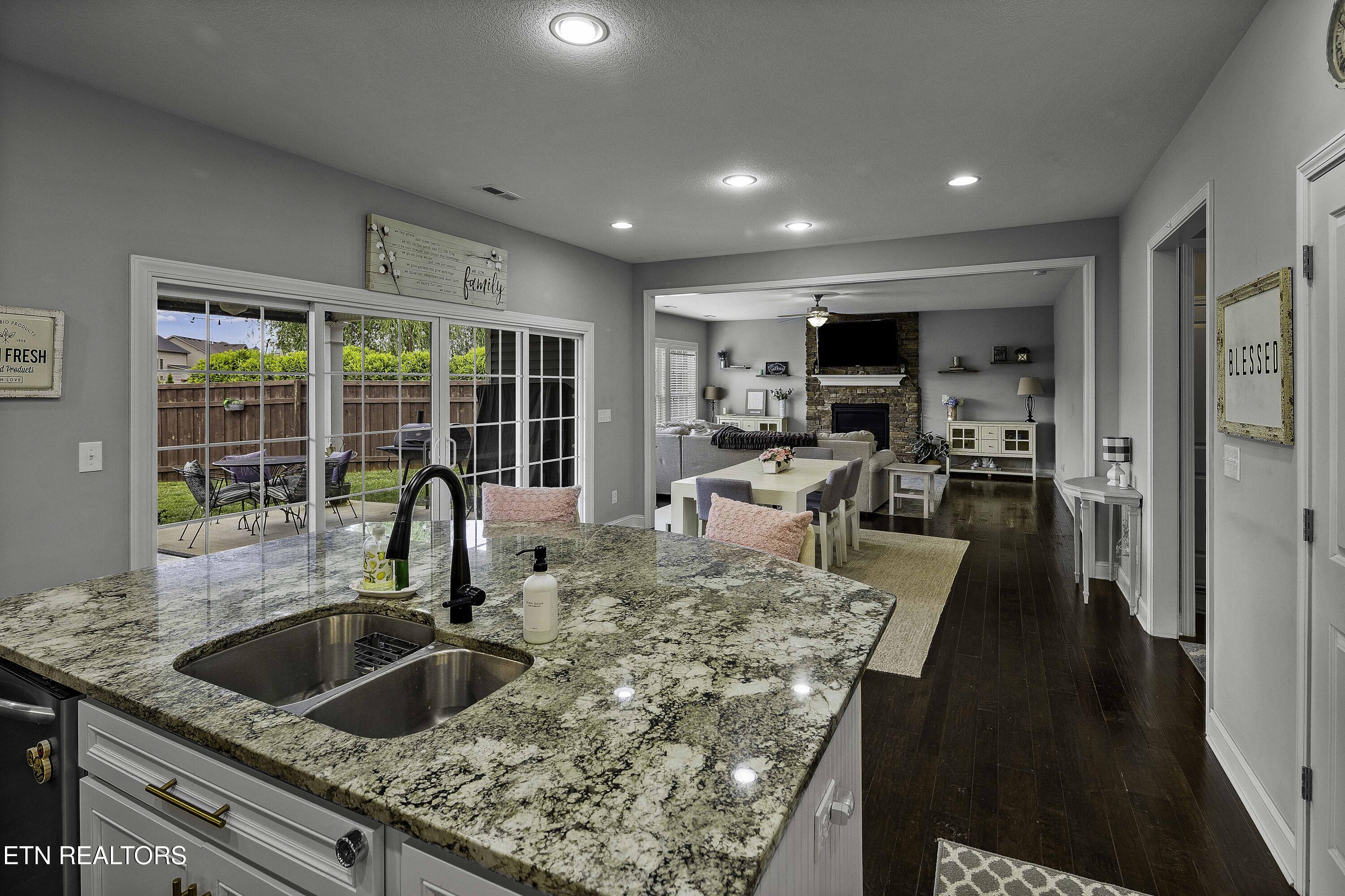 2515 Timber Highlands Lane